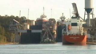 Ships moving through locks 4 5 and 6 on the Welland Canal in the St Lawrence Seaway  Time Lapse [upl. by Ordnazil]