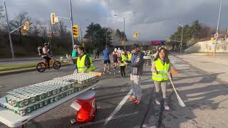 2024428 Mississauga Marathon 1st round at Water Station [upl. by Appledorf]