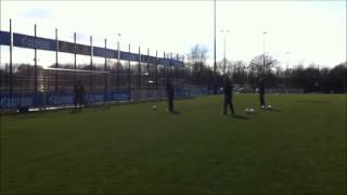 Schalke Training Spezielle Torwartübung mit Powergurt [upl. by Aiceila]