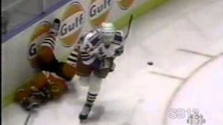 Alexei Kovalev cheapshots Chris Chelios 3 18 1994 [upl. by Tseng]