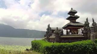 BALI TOUR Ulun Danu Beratan temple [upl. by Odnam187]