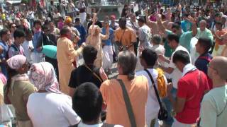 Harinama with Sacinandana Swami in Madrid  Kirtan Fiesta with Pandava Sena 2010  Part 34 [upl. by Anahcar]