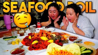 Giant King Crab Seafood Boil  Giant Shrimp  Snow Crab  Mussels  Butter Mukbang 먹방 Eating Show [upl. by Carson]