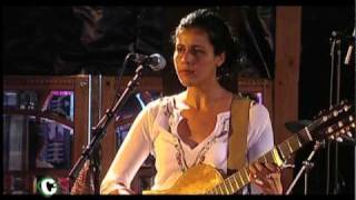 Souad Massi sur Acoustic TV5Monde [upl. by Lhary]