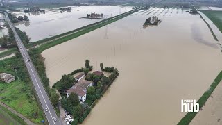 Maltempo Emilia Romagna i campi diventano laghi il drone su San Giovanni in Persiceto [upl. by Alin330]