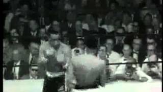 Ali vs Liston 1965  First Minute First Round [upl. by Doralyn]