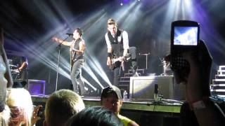 Skillet  Comatose LIVE  Rock The River 2013 [upl. by Prinz555]