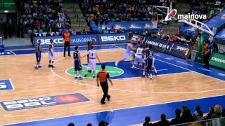 FRAPORT SKYLINERS Quantez Robertson reboundet sich zur Energieleistung des Spiels [upl. by Annaul14]