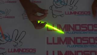 Cómo funcionan las pulseras luminosas o pulseras fluorescentes [upl. by Machute]