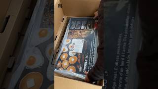 Weber 36” Griddle Unbox [upl. by Annahavas]