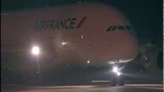 LA380 se pose pour la première fois en Afrique de lOuest [upl. by Ahseetal919]