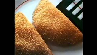 Findus Crispy Pancakes Commercial  1985 [upl. by Eneles]