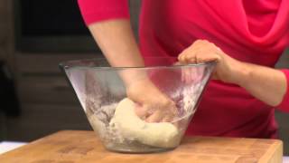 Instructievideo Pizzabodem maken [upl. by Maida665]