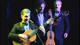 Les Luthiers  Amor a Primera Vista  Bossa Libidinossa  Los Premios Mastropiero [upl. by Sillyhp]