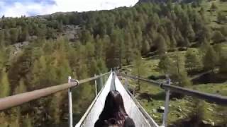 Längste Hängebrücke der Welt 494 Meter in Randa Grächen Zermatt 2972017 [upl. by Anitnamaid]