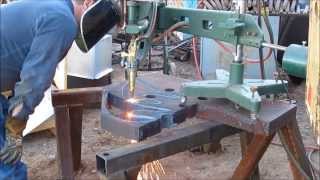 Cutting 2 58quot plate with a pattern torch [upl. by Juliet]