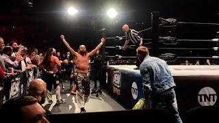 Fancam Young Bucks vs Roppongi Vice w Orange Cassidy Ringside Jay White Debut 21122 AEW Rampage [upl. by Dibru317]