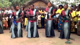 MUSIQUE TRADITIONNELLE KWESE DE BANDUNDU [upl. by Zildjian]