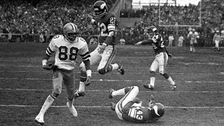 Staubachs Hail Mary Cowboys vs Vikings 1975 Divisional Round Game highlights [upl. by Lovmilla530]