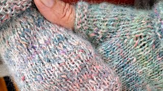 Can you knit with fingerless mittens on [upl. by Farrell]