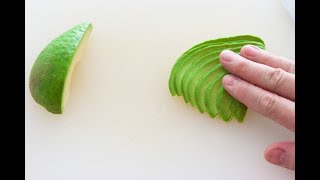 How to fan an avocado like a PRO [upl. by Latin]