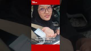 Salut Wanita cantik ini tak malu meskipun pasangannya seorang tukang parkir [upl. by Yasnyl]