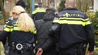 Inbreker op heterdaad aangehouden na achtervolging in Maassluis [upl. by Sinnaoi]