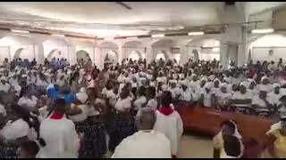 Pafyo wachita mubumi bwandi kanabesa eeh Walibomba Wemfumu Walibomba by St Johns Choir [upl. by Whitehouse]