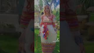 Robe KABYLE traditionnelle [upl. by Brittani]