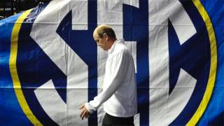 Kevin Stallings quotI think were playing with a lot of confidencequot [upl. by Marelda]