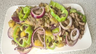 Suqaar macaan oo aad u fudud  Somali food👌مقلقل اللحم الذ فطور في العيد قلاية لحم بالبصل [upl. by Oxley788]