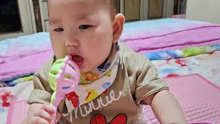 Mainan Pertama Eugine Teether Mainan Gigitan Bayi 6 Bulan [upl. by Sauveur]