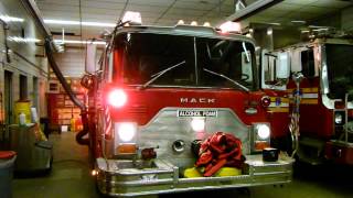 FDNY 1988 Mack Alcohol Foam Engine 206 startup [upl. by Whiffen]