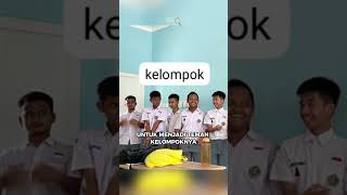 2 Siswa ini Tak Dapat Kelompok Saat Kerja Kelompok di Sekolah Shorts [upl. by Kannav]