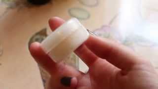 ♥ DIY ♥ Variante 3 Einen weichen LIPPENBALSAM selber machen Kokos und Vaseline [upl. by Arayc]