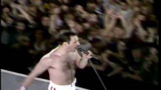 Queen  We Are The Champions HQ Live At Wembley 86 [upl. by Larrisa325]