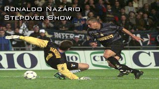 The Ronaldo Nazário Step over Show [upl. by Bahner]