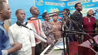 ICYAMPA UKANYIKORERERA AMAGANYA BY ABACUNGUWE CHOIR [upl. by Ahsekam]