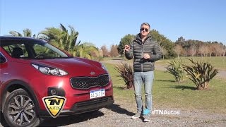 Kia Sportage EX 20 4WD  Test  Matías Antico  TN Autos [upl. by Yorle665]