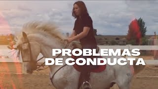 Manejo de Escándalo caballo con DISTINTOS PROBLEMAS de conducta [upl. by Maillliw]