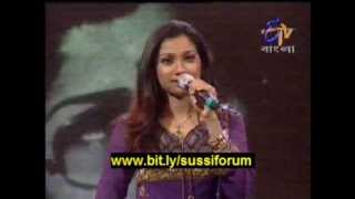 Shreya Ghoshal singing Lata Mangeshkar classic quotChalte chalte yuhi koiquot from Pakeezah [upl. by Vachel]