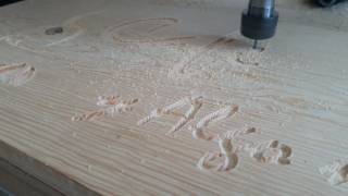 Como se hace un letrero grabado de madera en un Router CNC DIY [upl. by Yrred]