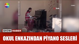 Yıkıntı arasında piyano çalan öğretmen duygulandırdı [upl. by Ynor]