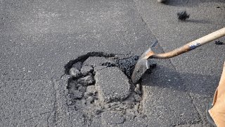 How do Potholes Happen [upl. by Agnese70]