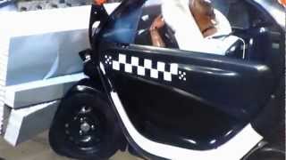 Crash Test  Renault Twizy ZE [upl. by Nidnerb]