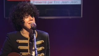 LP  Lost On You Live dans le Grand Studio RTL [upl. by Ainoval186]