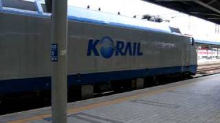 Korail 8262 leaving Dongdaegu station [upl. by Eitsrik]