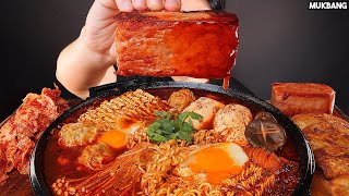 ASMR MUKBANG  SPICY TOFU NOODLES 🍜 RAMYUN DUMPLING SAUSAGE SPAM KIMCHI EATING 순두부 열라면 스팸 버섯 김치 먹방 [upl. by Jacintha]