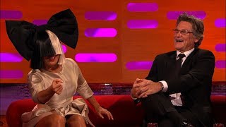 لقطات sia كاملة في برنامج The Graham Norton  نصيحة أديل لـ سيا مترجم [upl. by Coyle]