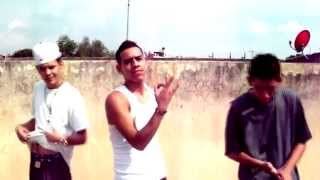 Video Oficial Lo Que Por Aca Se Mueve  legado kallejero EnE Musik NGB RecordS 2012 Full HD [upl. by Nire]